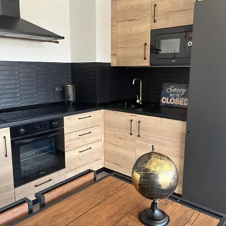 Apartment Luxury Center I *